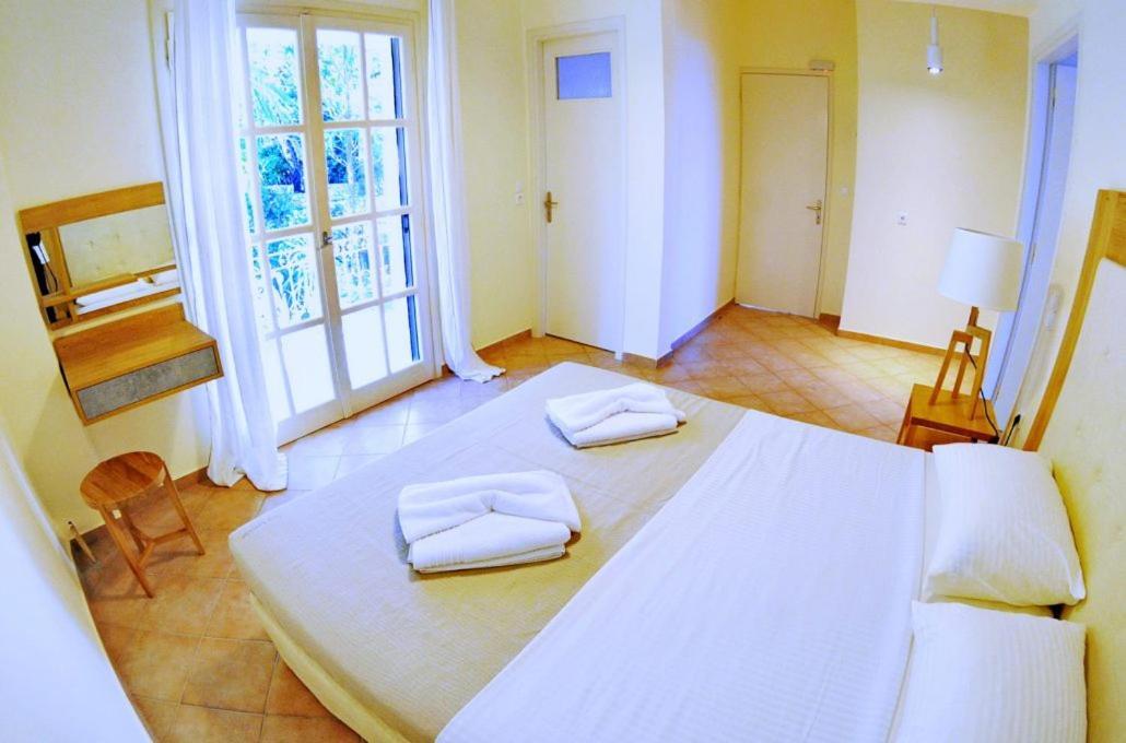 Villa Kastri Apartments Vasilikí Buitenkant foto
